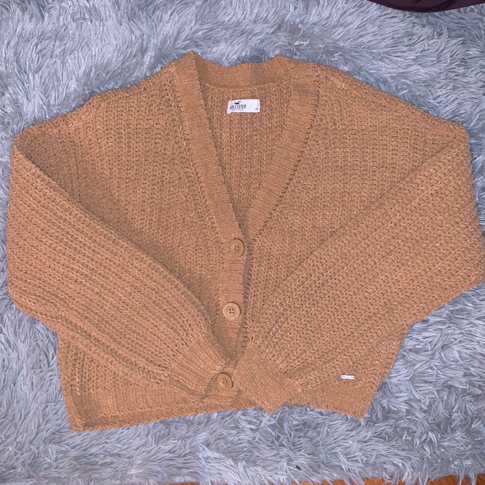 Hollister Cropped Sweater